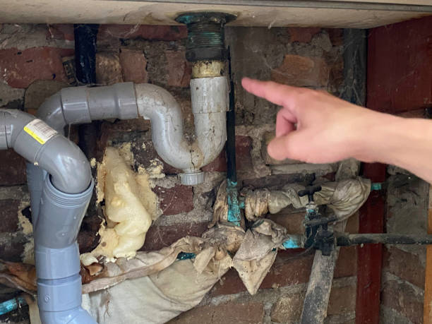 Best Commercial water damage restoration  in Delano, CA